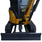 Miniexcavadora Donker DK40 con cabina, 2 velocidades, joysticks, aire acondicionado y motor Yanmar de 38 CV.